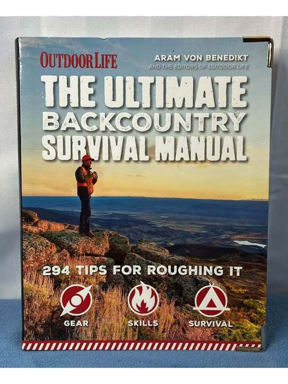 Outdoor Life: The Ultimate Backcountry Survival Manual